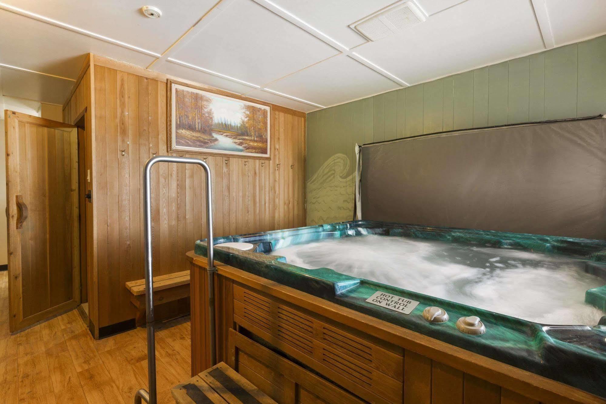 Travel Inn Cochrane Extérieur photo